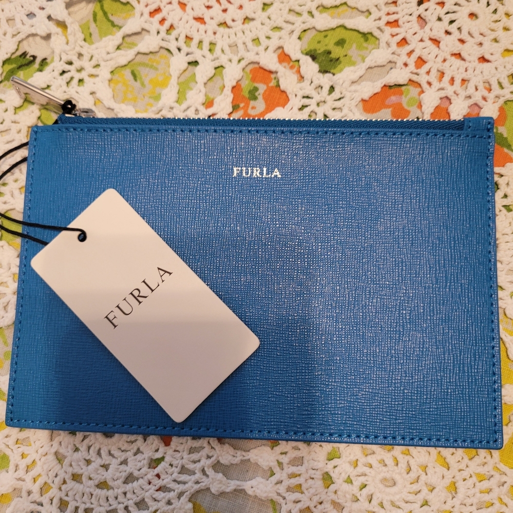 Furla Full inclusion leather pouch